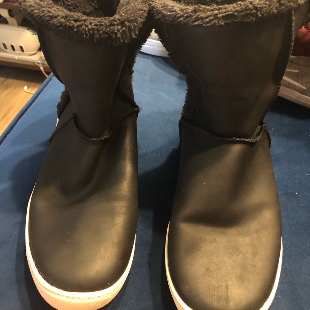 comfortview Black Fleece-Lined Winter Slip-On Boots